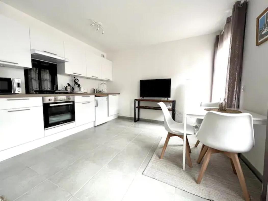 Le Bellifontain - Proche Centre Apartment Avon Ngoại thất bức ảnh